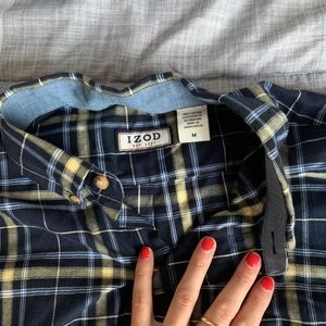 Men’s IZOD shirt